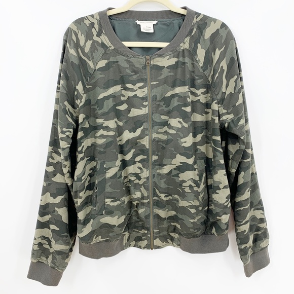Beachlunchlounge Olive Green Camo Bomber Jacket Sz L - Picture 2 of 10